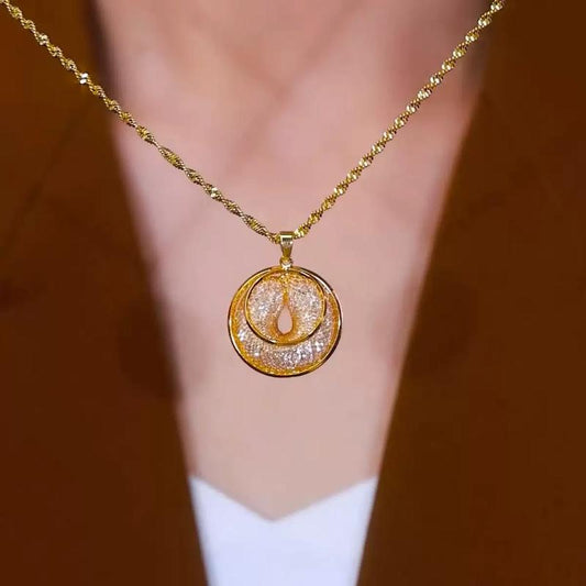 2025 New Crystal Necklace, Micro-Pave round Pendant Short Chain, Chic Elegant Statement Jewelry, Minimalist Collarbone Necklace for Women